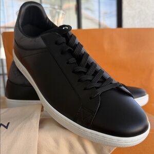 Louis Vuitton Black Leather Luxembourg Sneakers